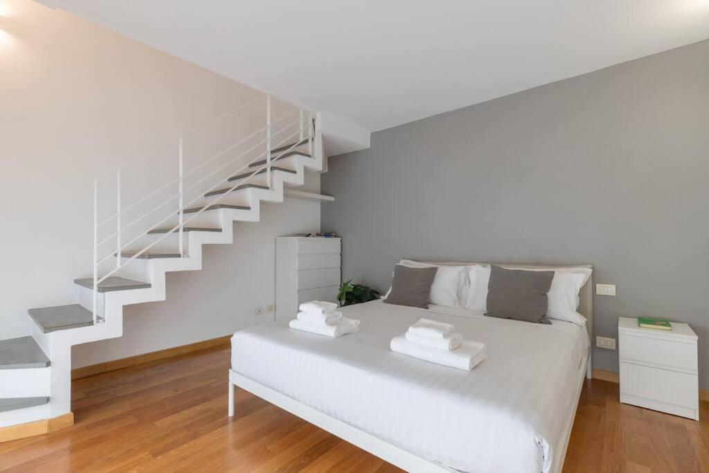 Ammirato Duplex In Firenze Bagian luar foto